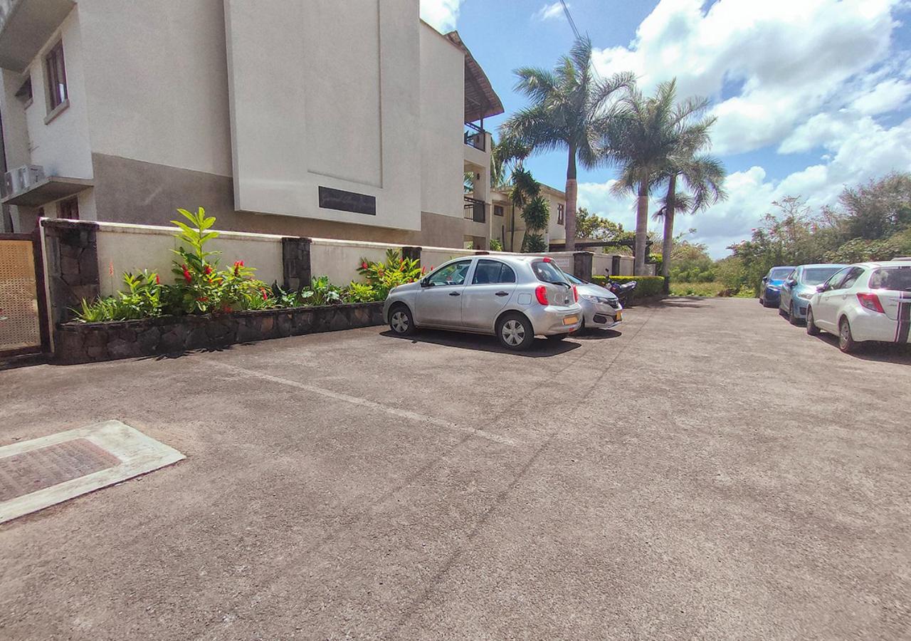 Grand Bay Suites Exterior foto