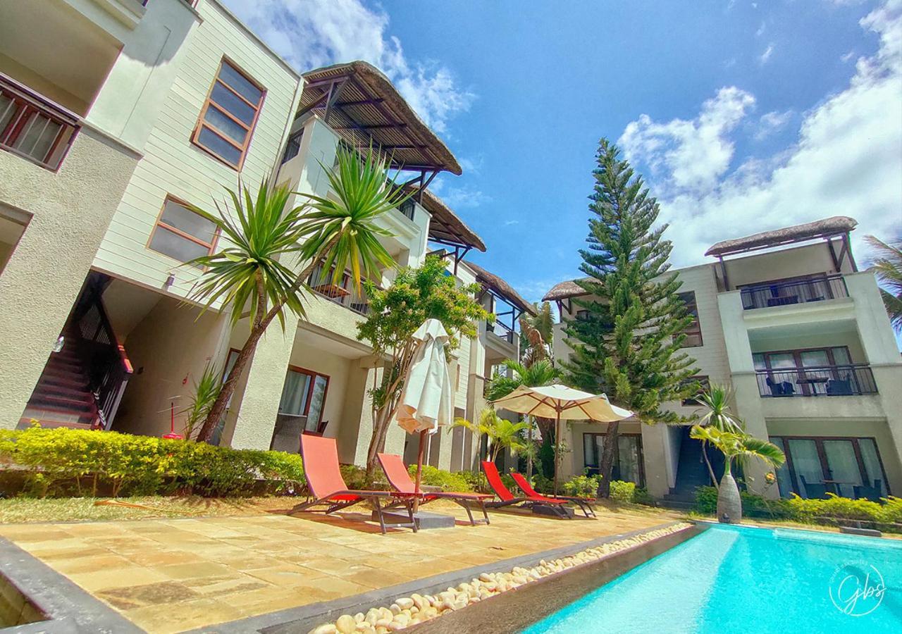 Grand Bay Suites Exterior foto