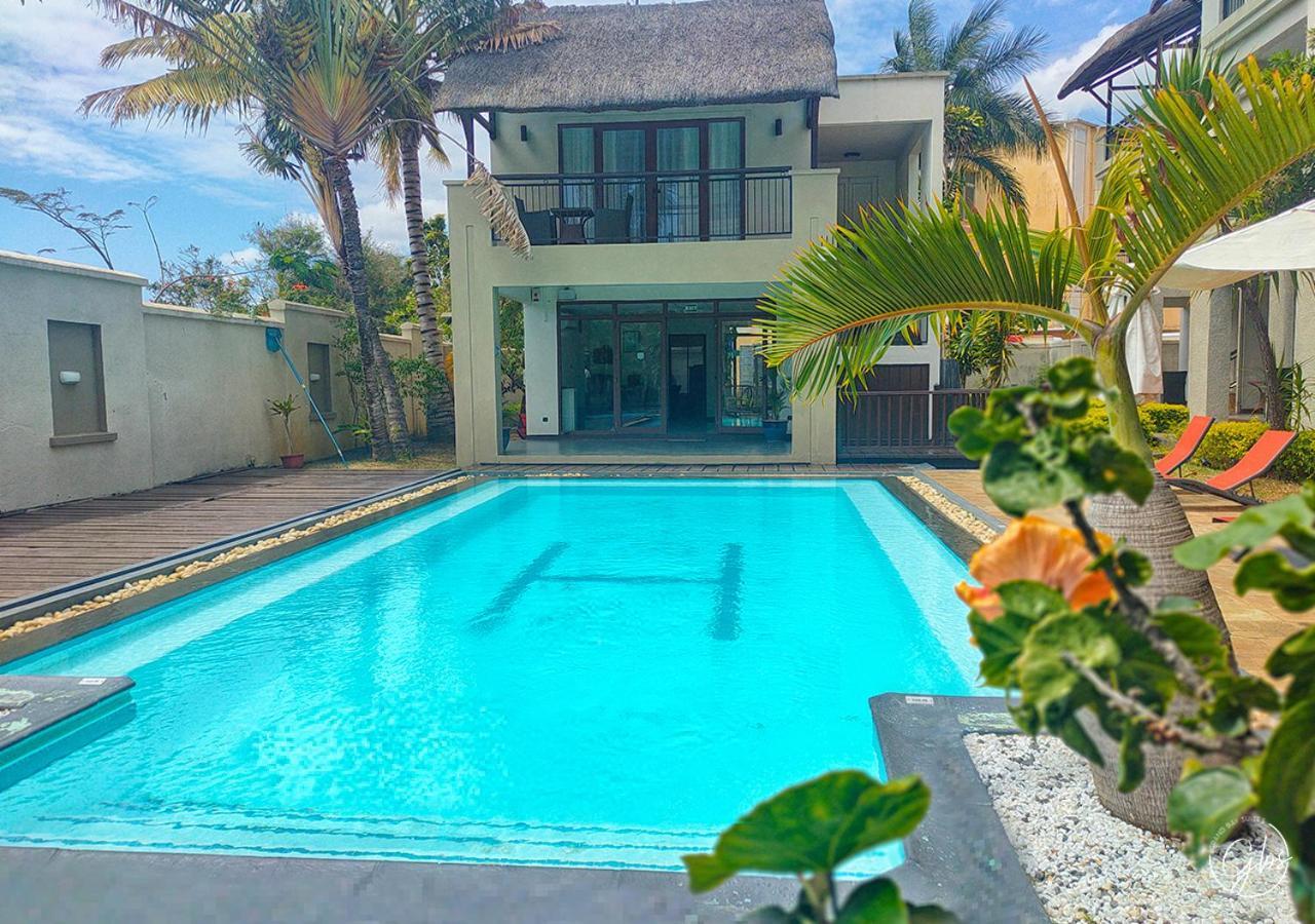 Grand Bay Suites Exterior foto