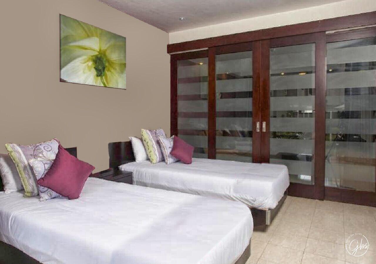 Grand Bay Suites Exterior foto