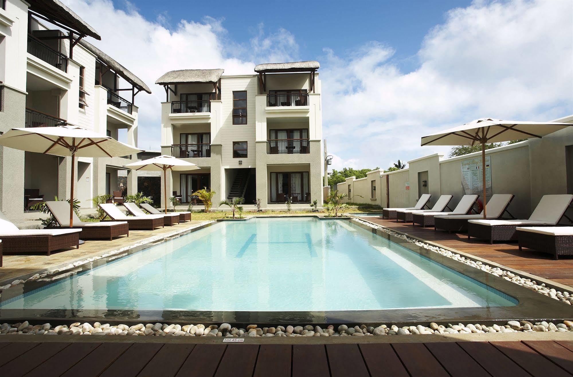 Grand Bay Suites Exterior foto